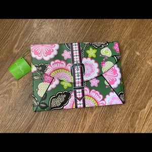 Vera Bradley NWT Tablet case/envelope. iPad carrying case.